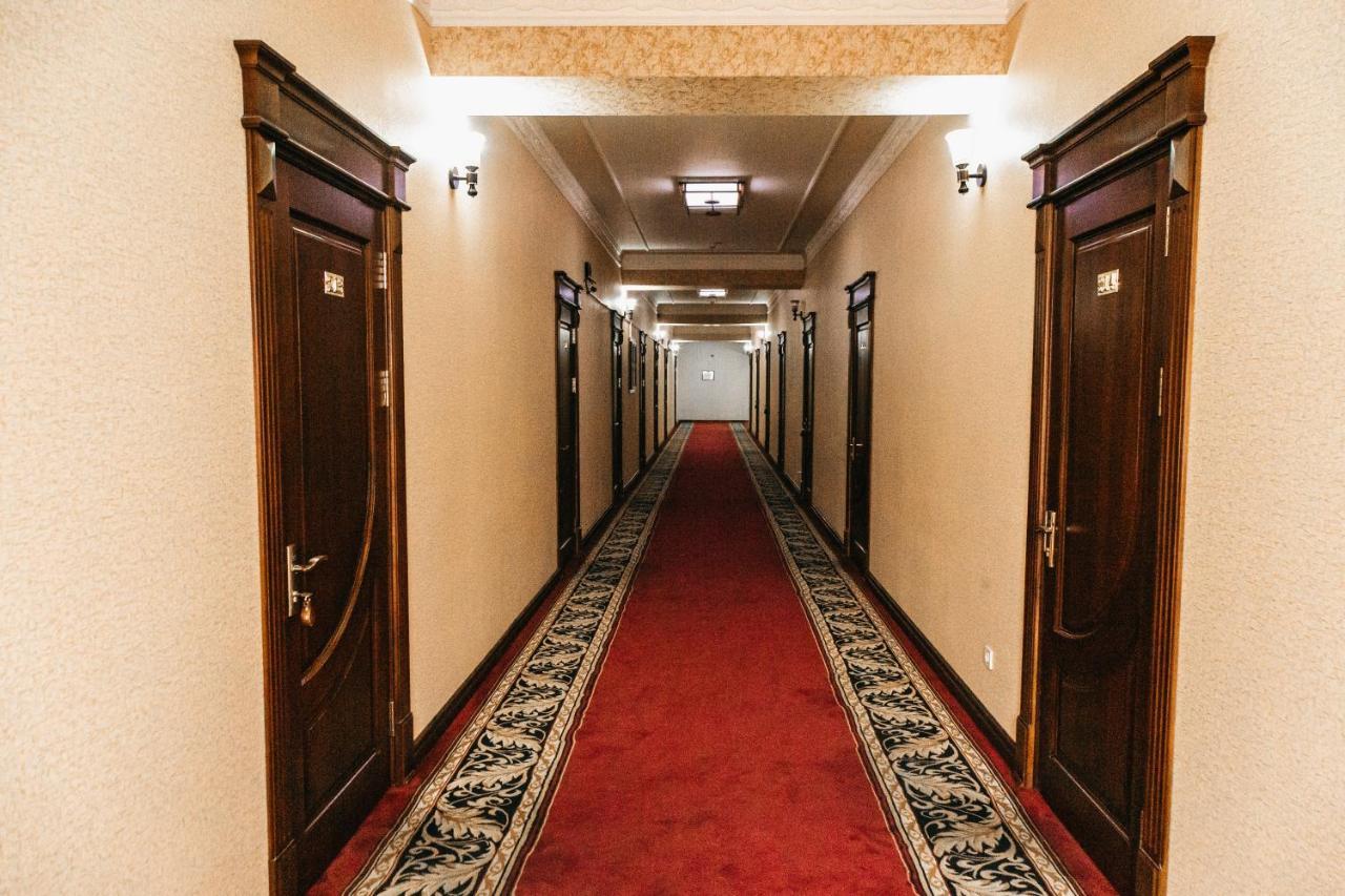 Buyuk Ipak Yo'Li Hotel Namangan Exterior foto