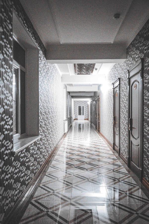 Buyuk Ipak Yo'Li Hotel Namangan Exterior foto